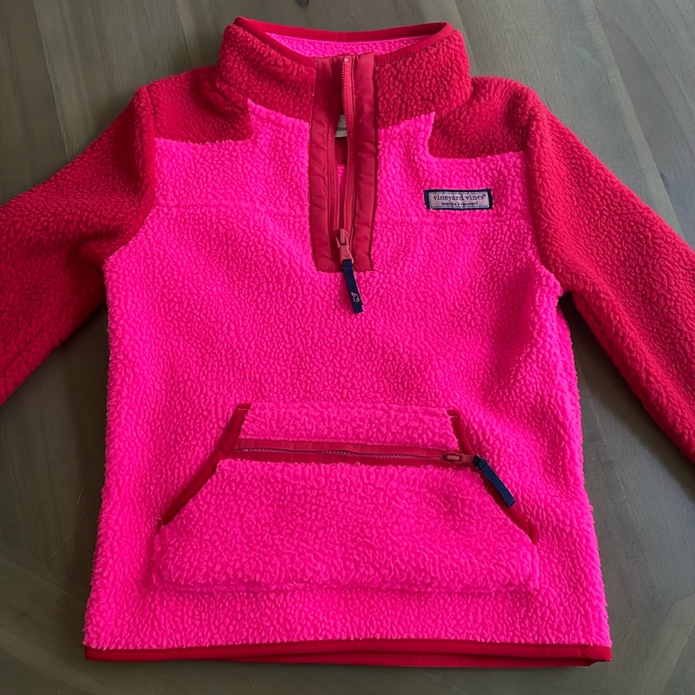 Vineyard Vines (like new) girl XS colorblock pink and red shep fleece pullover.